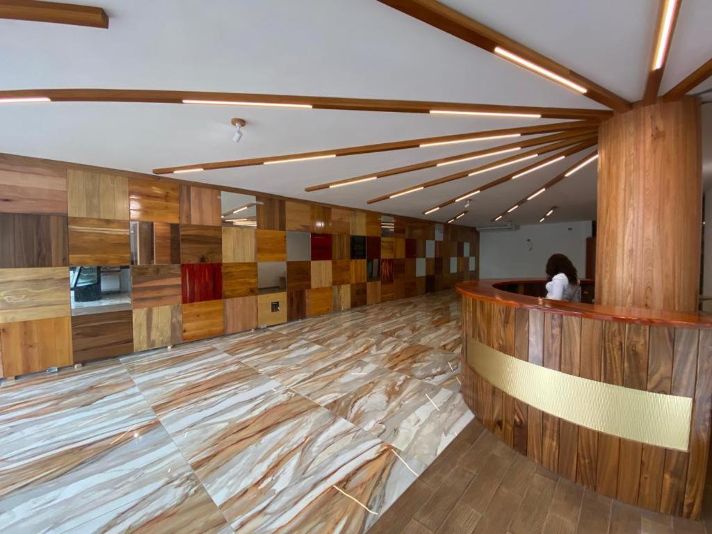Murex Plaza Hotel & Suites Monrovia Exterior foto